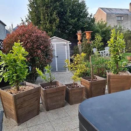 Mont Naïa * Pontorson