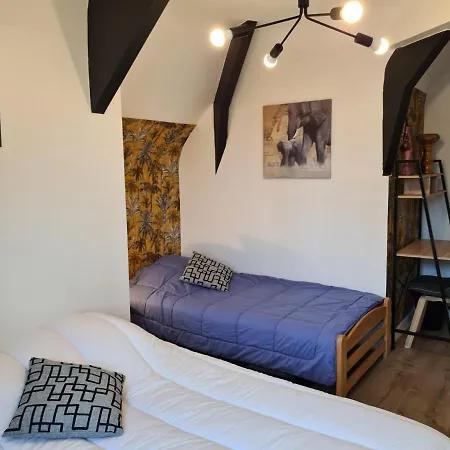 Mont Naïa Hébergement de vacances *