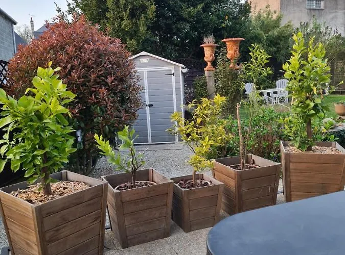 Mont Naia * Pontorson