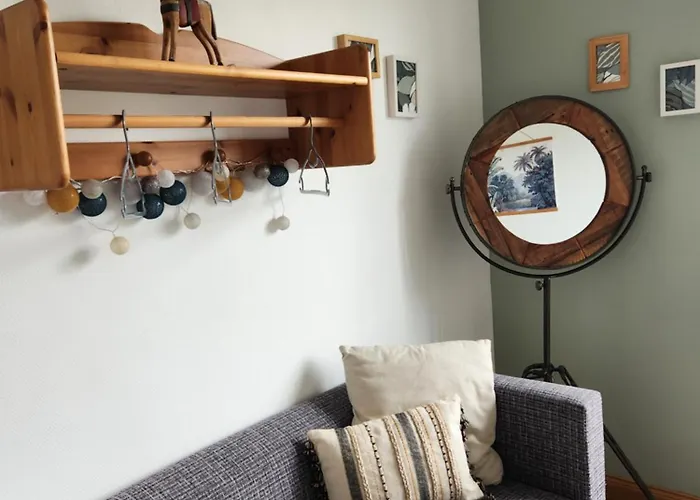 Mont Naia * بونتورسون